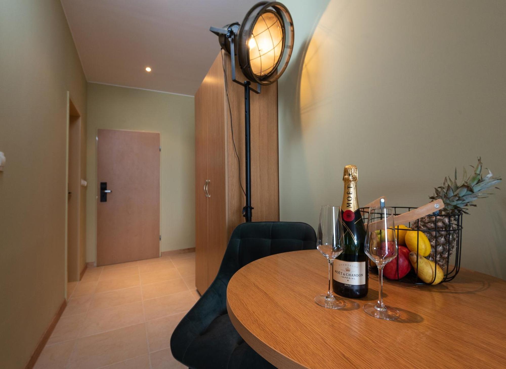Hotel Avenue Sunny Beach Esterno foto