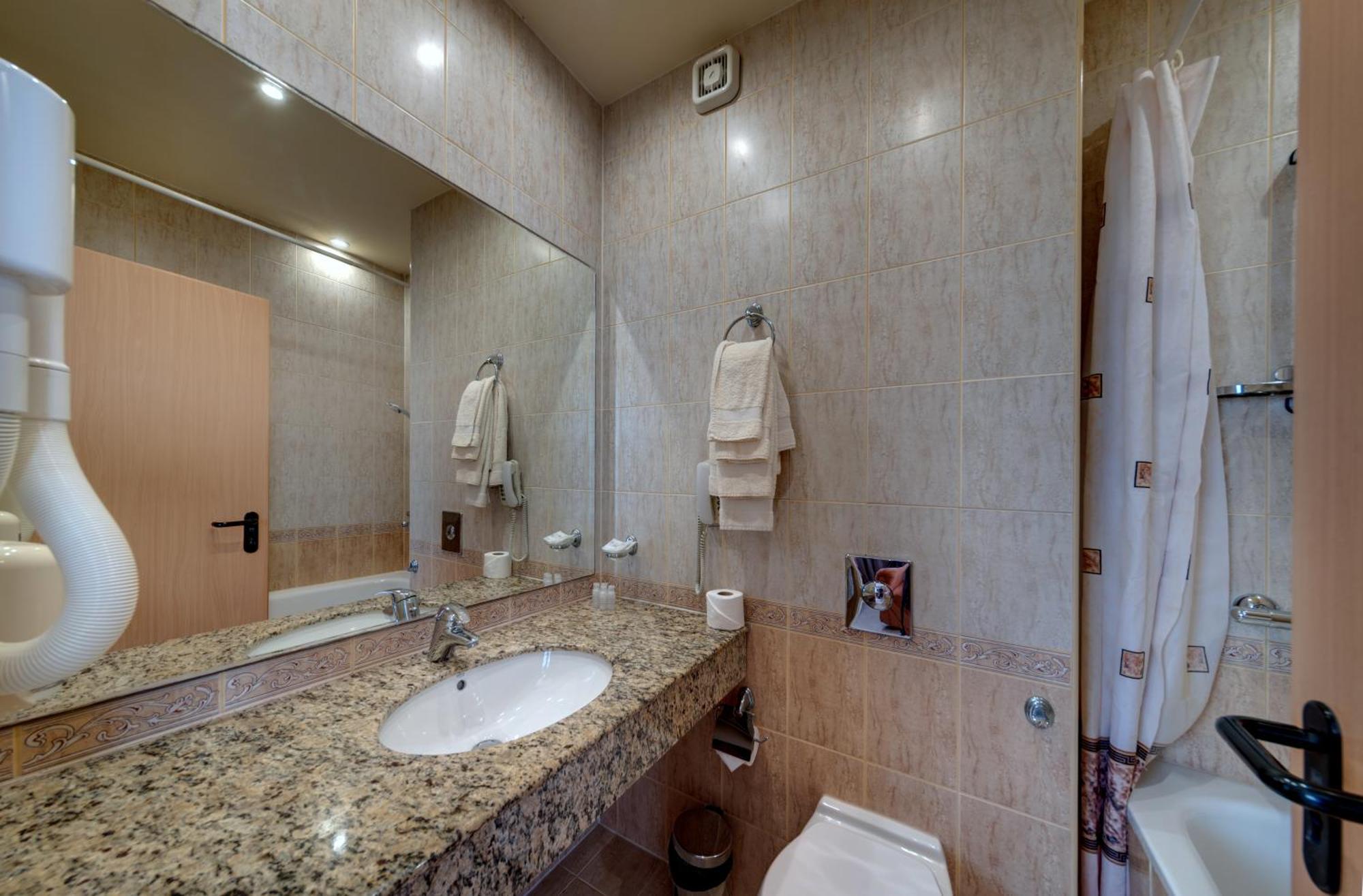 Hotel Avenue Sunny Beach Esterno foto