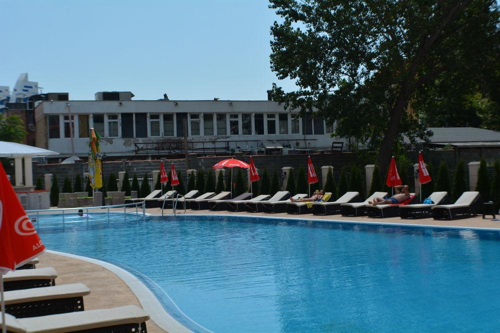 Hotel Avenue Sunny Beach Esterno foto