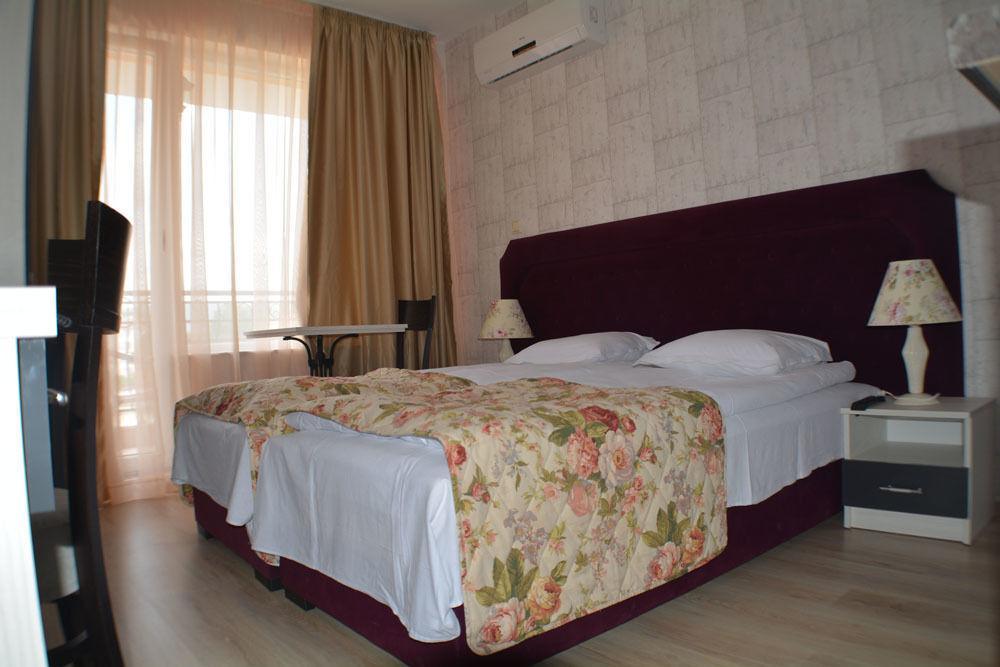 Hotel Avenue Sunny Beach Esterno foto